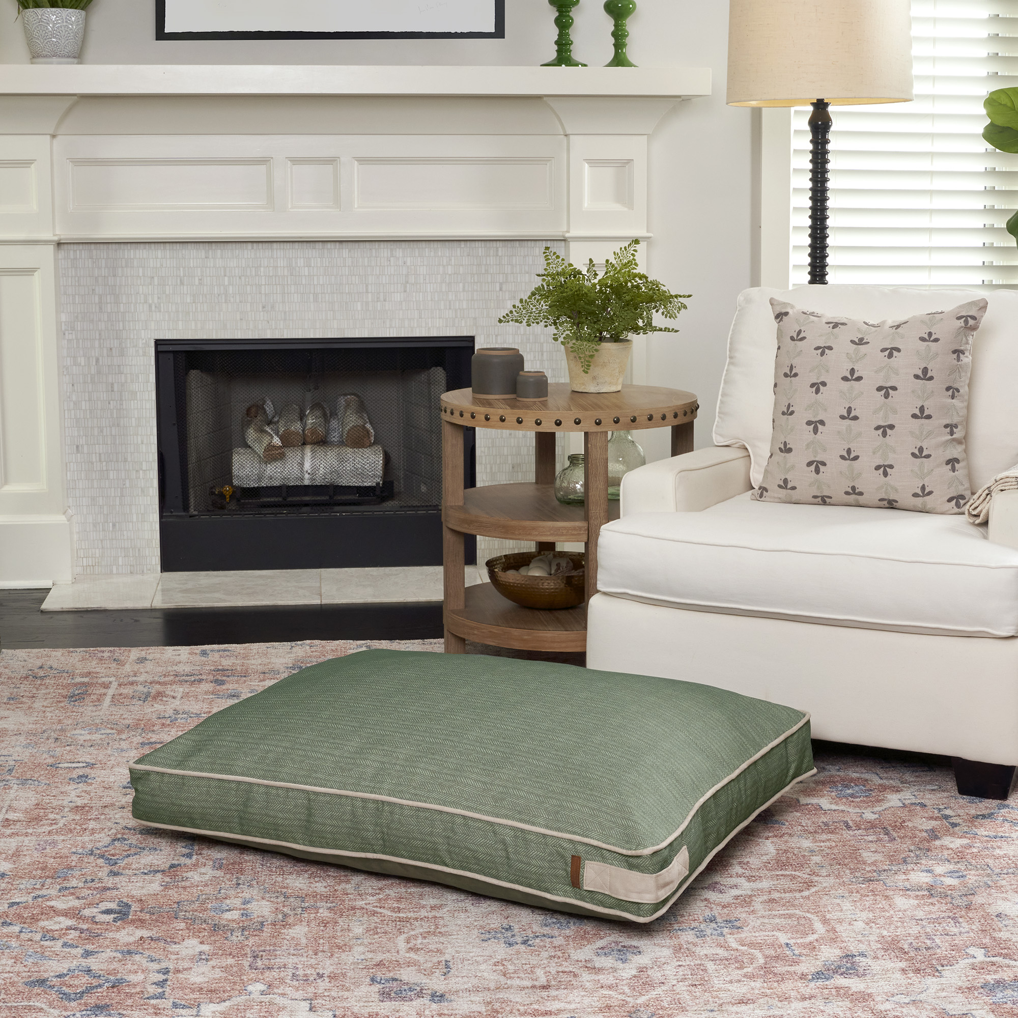Ollie Green Large Polyfill Lounger Dog Bed Bark Slumber